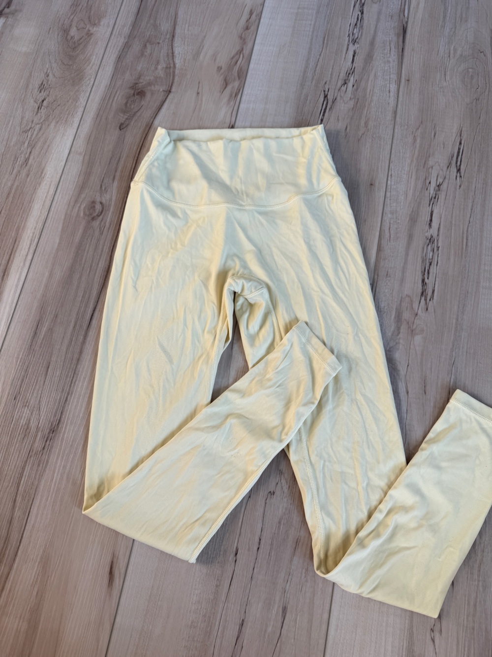 PARAGON Light Yellow High-Waist Leggings